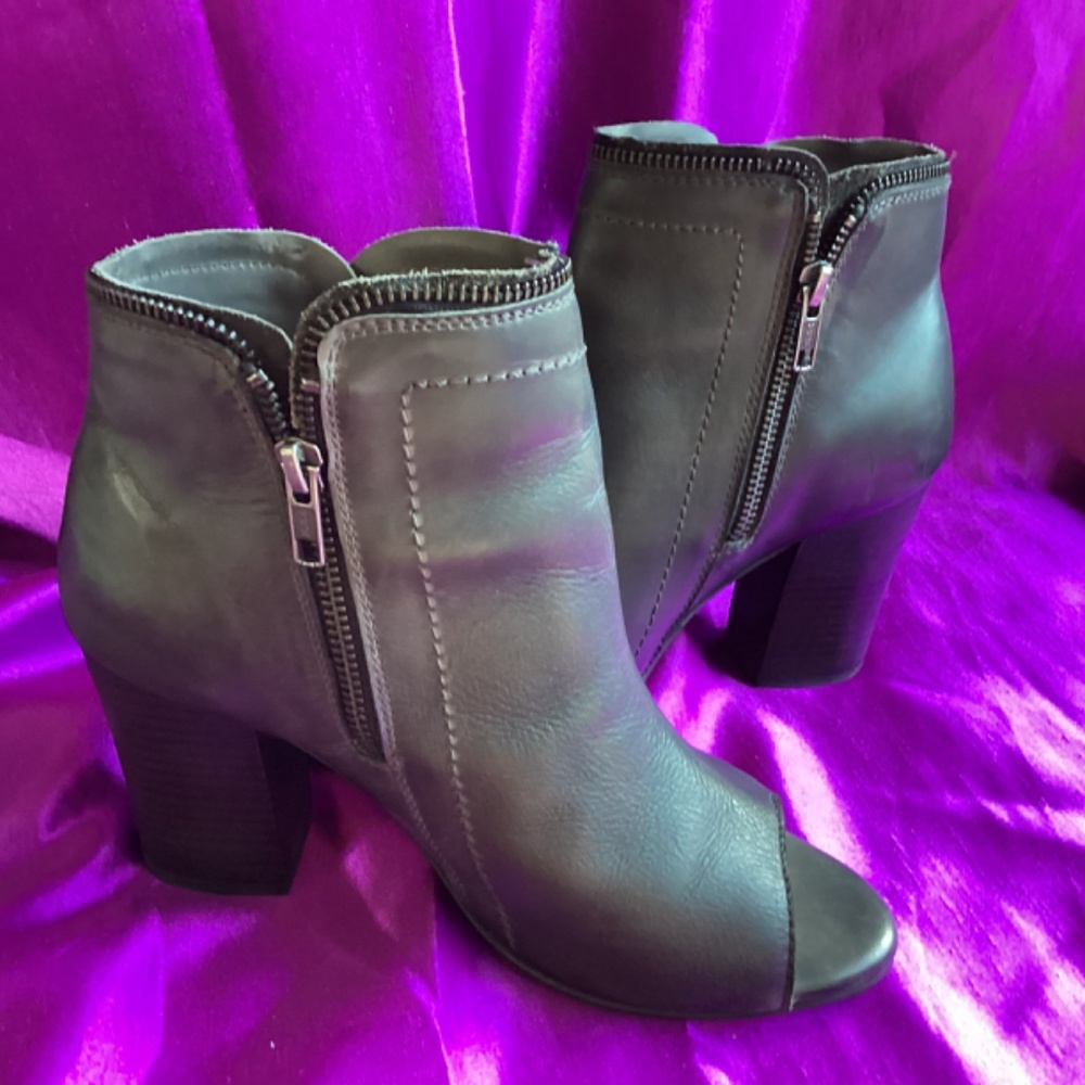Diba Leather Peep Toe Zipper Bootie - Picture 3 of 9
